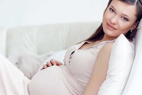 怀孕前三个月不建议保胎不可信，高龄、出血等不得不防
