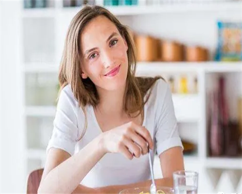 试管婴儿助孕正规机构：试管婴儿囊胚移植第九天测出粉印是怀孕了吗移植后多